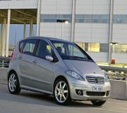 SrbijaOglasi - Polovni delovi Mercedes A klasa w169